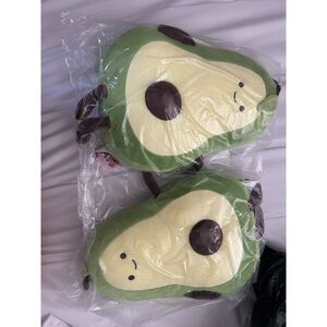 Mira Toys Avocado Plush Pair – 2 Matching Stuffed Animals – New With Tags